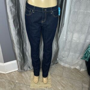 OLD NAVY woman’s skinnny blue jeanss size 12